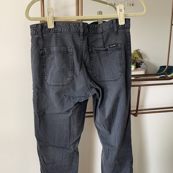 Joe’s jogger pant - Picture 5 of 6